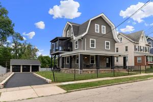 featured image of 660 Loraine St #2