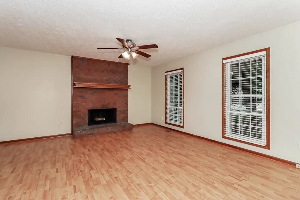 3142 Country Lake Dr - Photo 2 of 12
