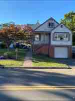 featured image of 272 Castle Ave