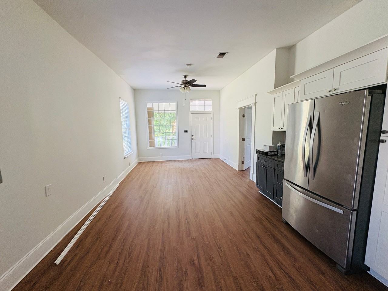 210 Tennessee Ave Sw - Photo 3 of 10