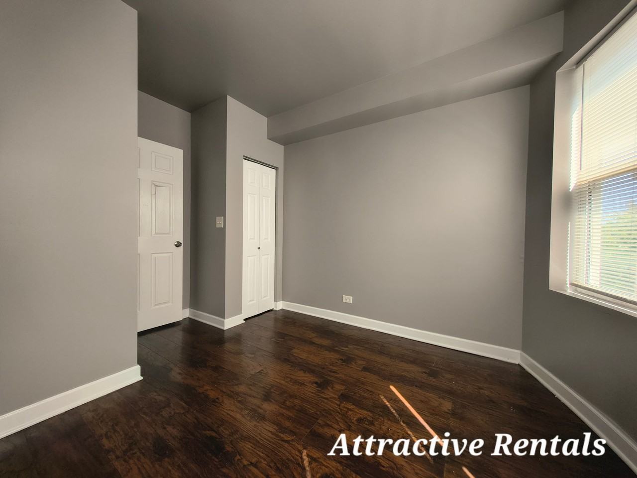 9823 S Loomis St #2 - Photo 6 of 10
