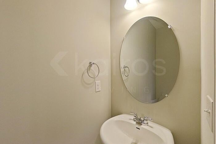 7105 Foggy River Dr - Photo 5 of 21