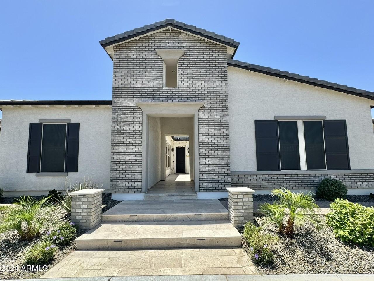 3453 E Aloe Dr - Photo 2 of 45