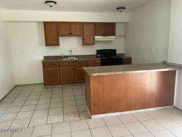 744 S Jones - Photo 6 of 13