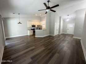 4 Arbor Ln - Photo 1 of 1