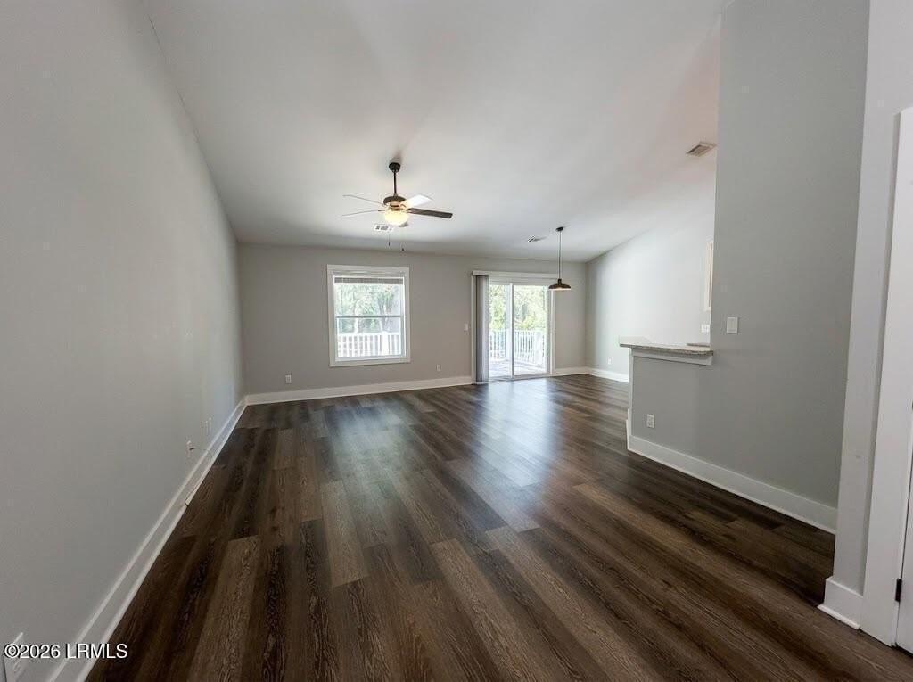 4 Arbor Ln - Photo 5 of 24