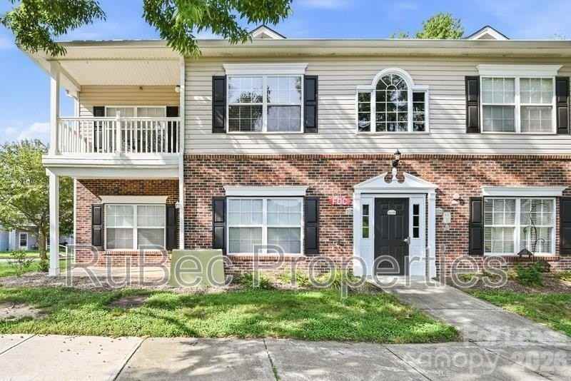 21136 Kimbrough Ln