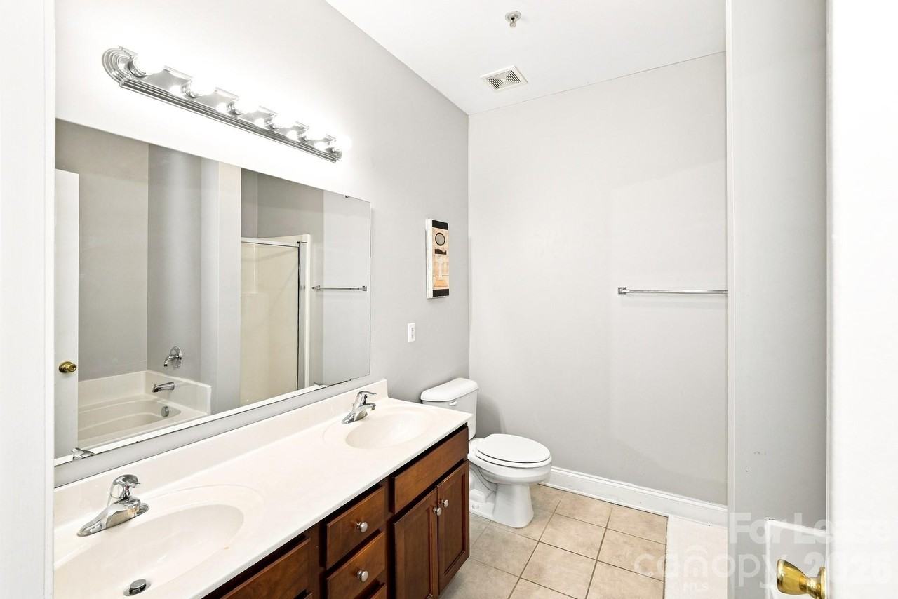 21136 Kimbrough Ln - Photo 7 of 10
