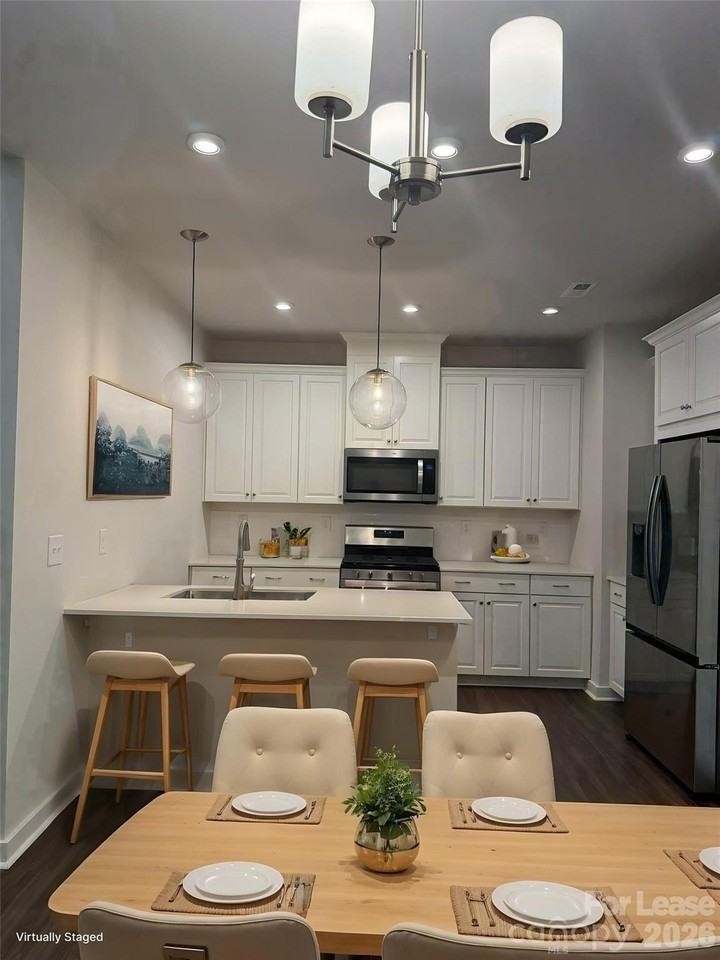 3340 Finchborough Ct - Photo 3 of 31