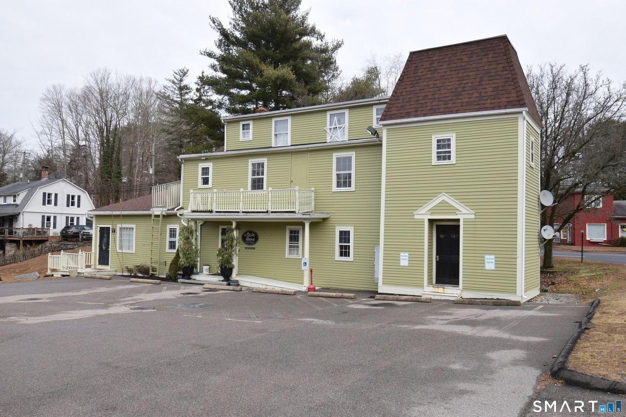 159 Main St #B - Photo 2 of 15