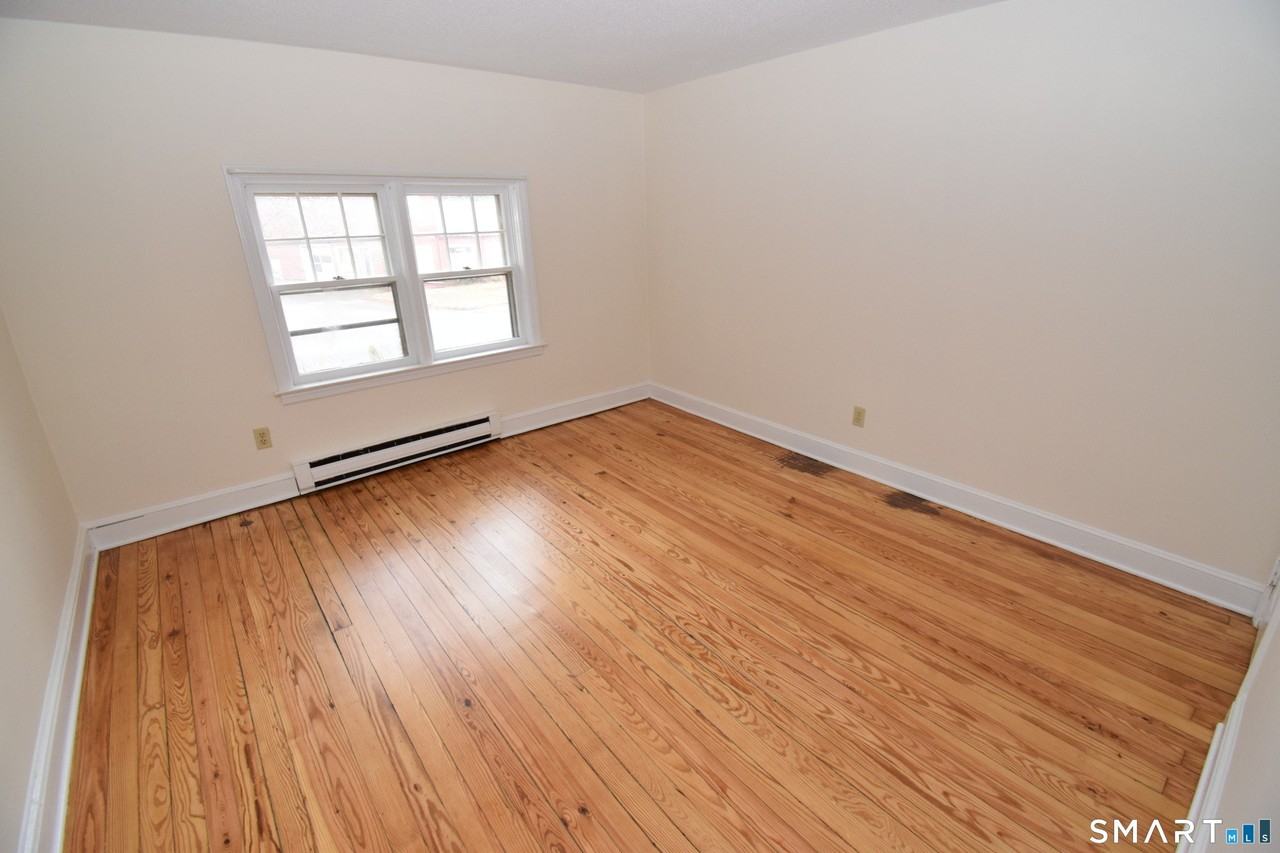159 Main St #B - Photo 7 of 15