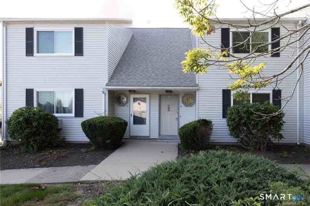 565 Clark Ave #6 - Photo 2 of 25