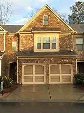 1575 Faircrest Ln - Photo 2 of 24