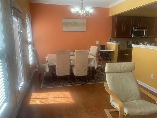 1575 Faircrest Ln - Photo 6 of 24