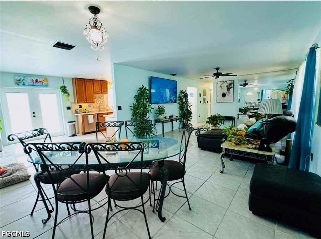 455 Trader Rd - Photo 6 of 42