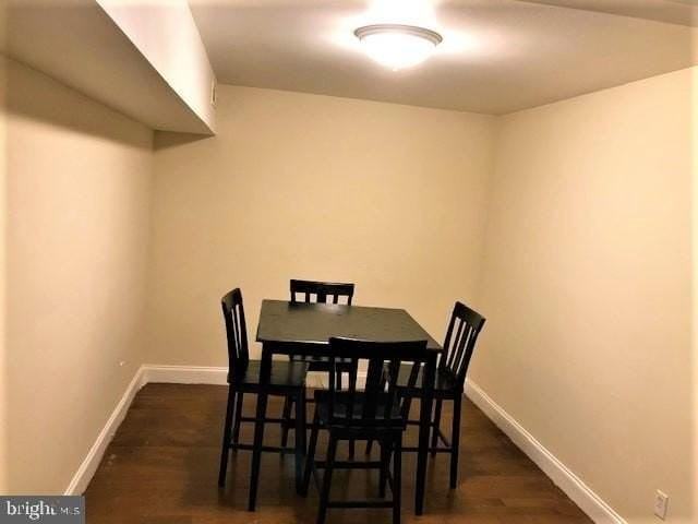 530 N Front St - Photo 4 of 17