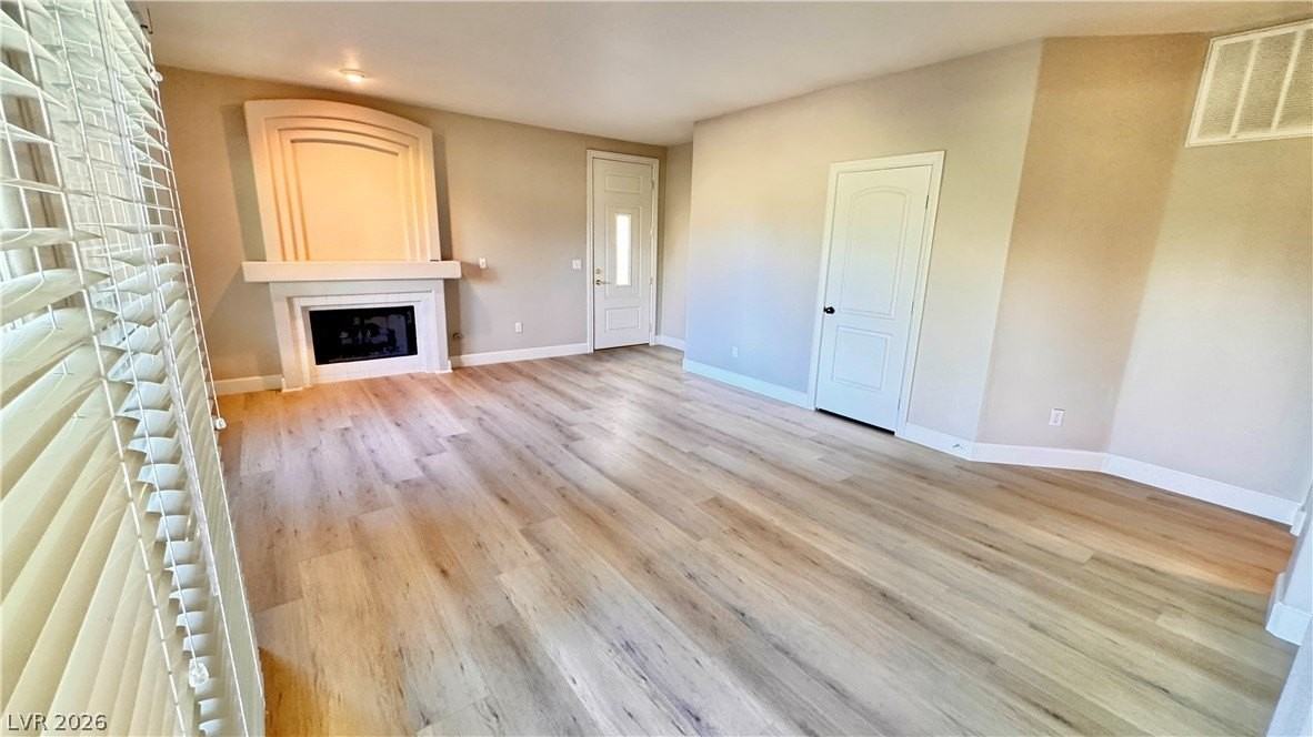 7605 Rolling View Dr #101 - Photo 3 of 50