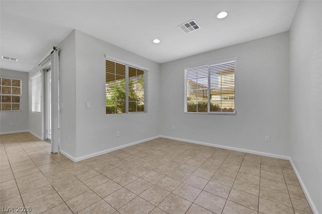 2556 Sable Creek St - Photo 5 of 18