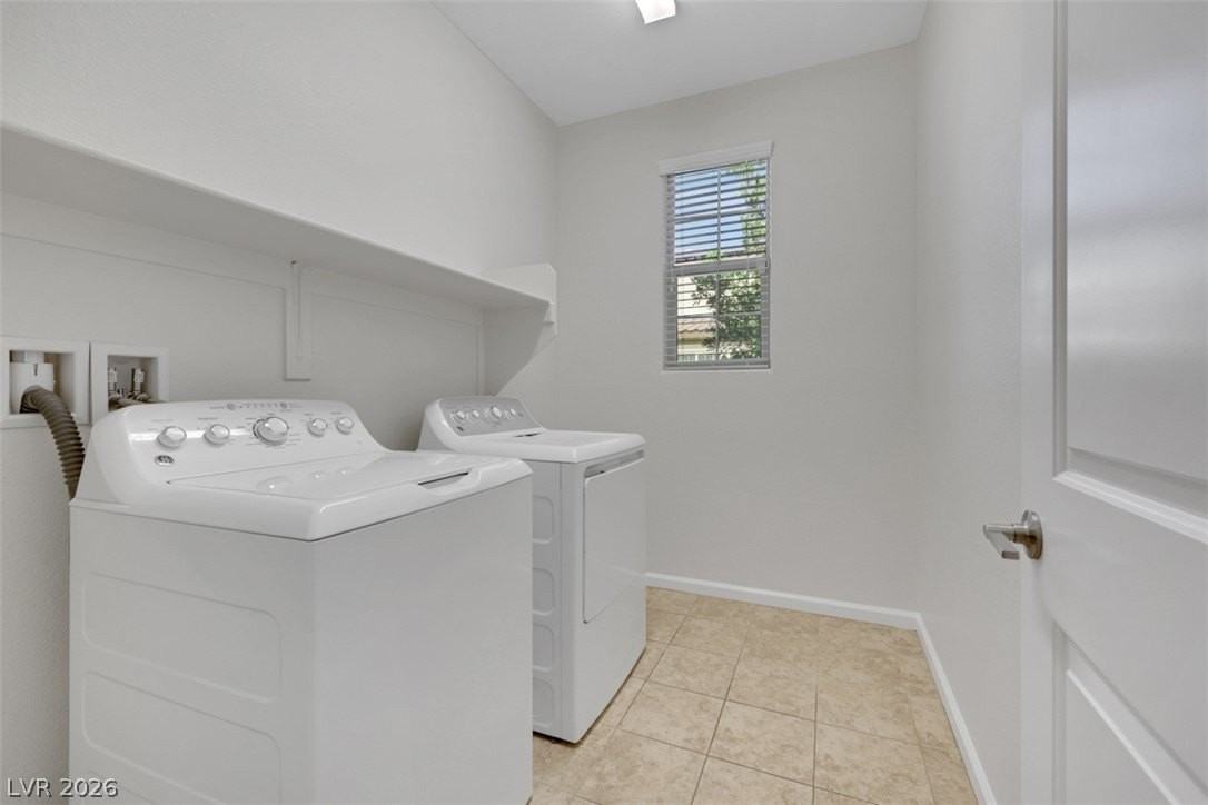 2556 Sable Creek St - Photo 6 of 18
