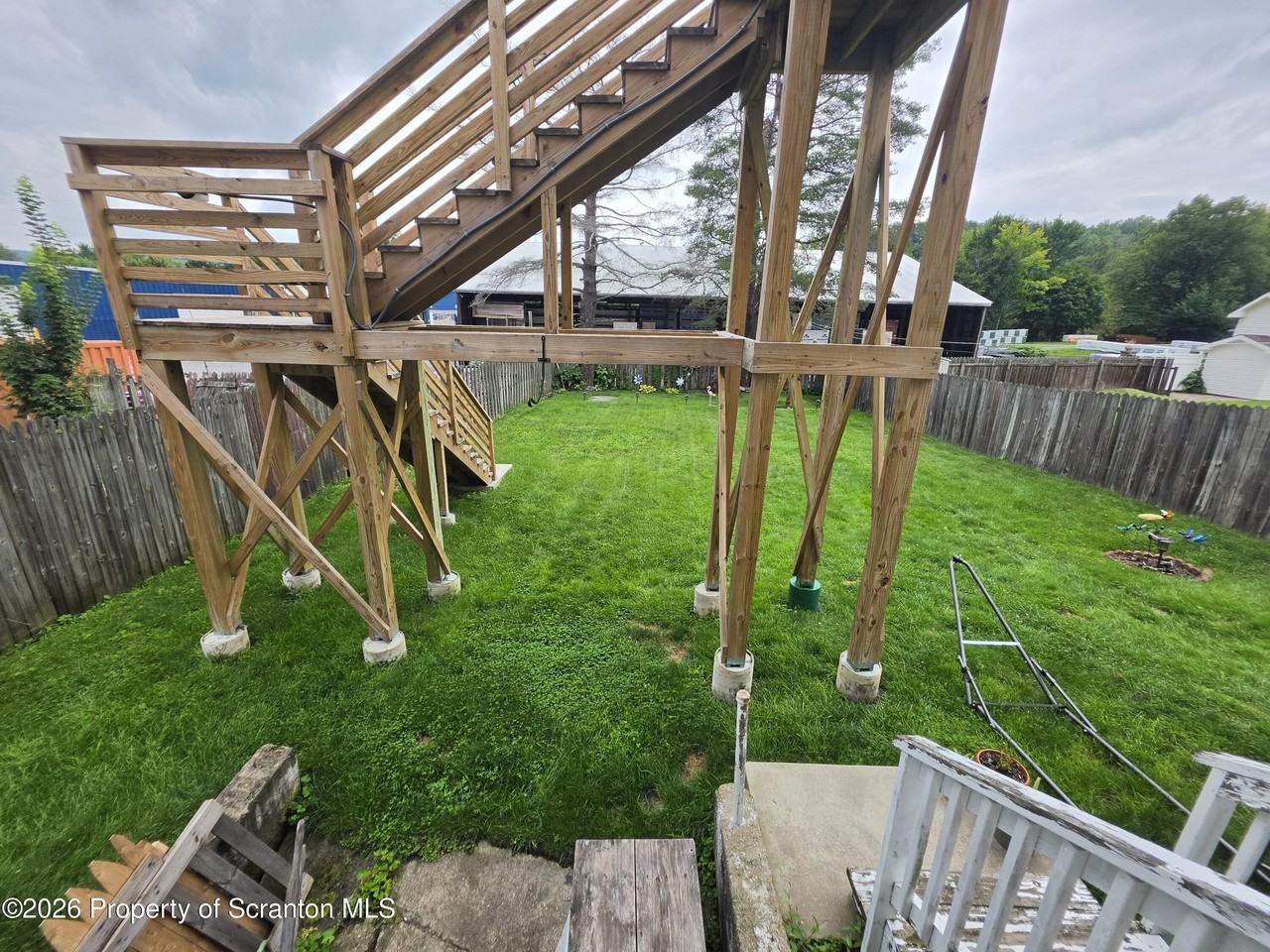 239 Belmont St - Photo 4 of 13