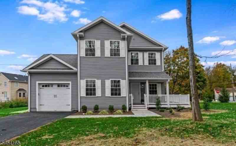 101 Hodge Rd - Photo 2 of 19