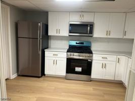 featured image of 30 Maple Ave
