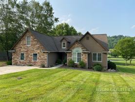 312 Glenwood Dr - Photo 1 of 1