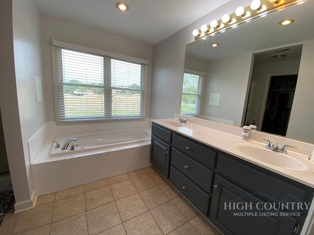 312 Glenwood Dr - Photo 7 of 16