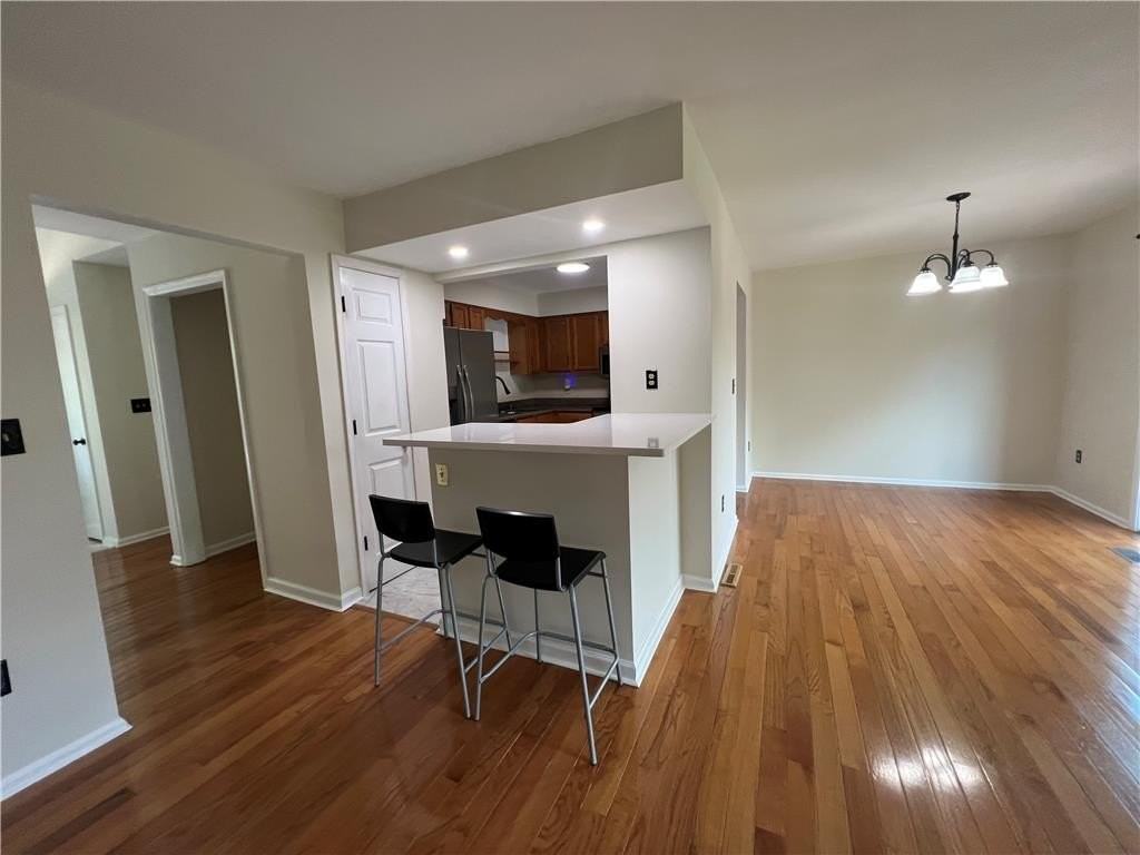 896 Briarstone Rd - Photo 7 of 37