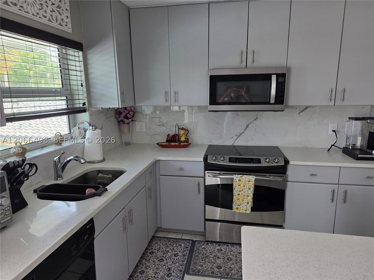 509 Hibiscus Ave #7 - Photo 6 of 22