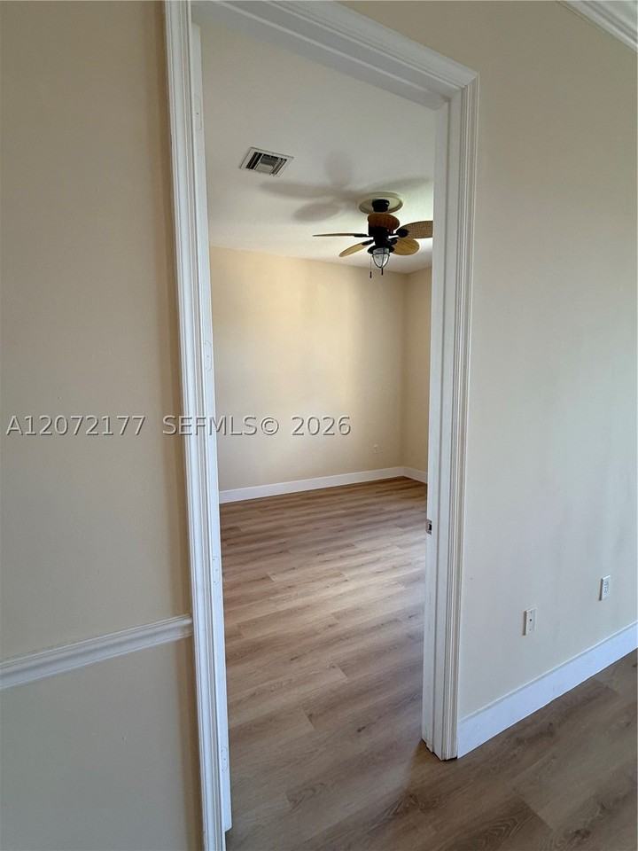4706 Sw 160th Ave #137 - Photo 7 of 50