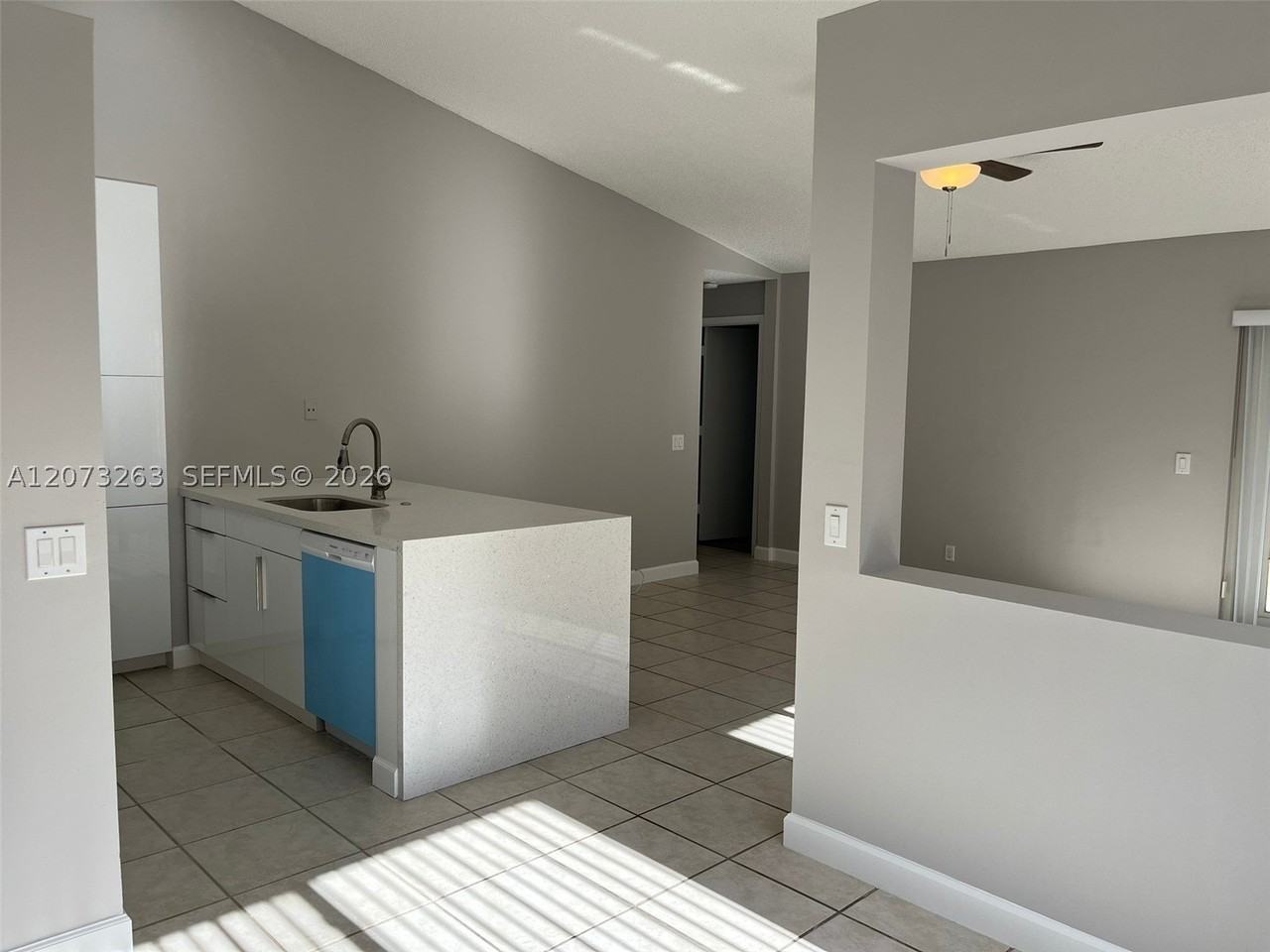 1542 Presidio Dr #1542 - Photo 4 of 19