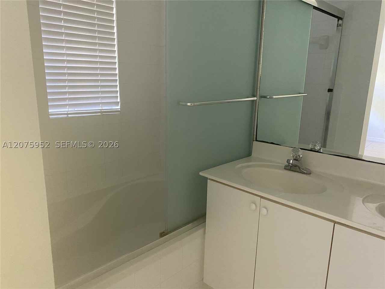 8830 W Flagler St #9 - Photo 6 of 11
