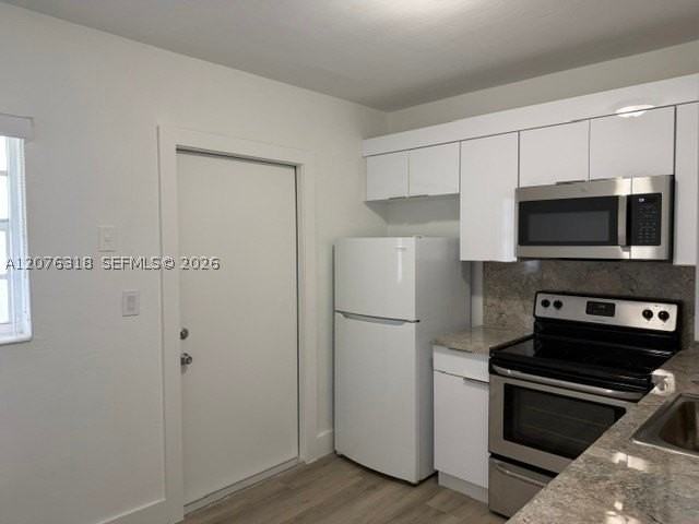 834 Ne 5th Ave #834 - Photo 6 of 14