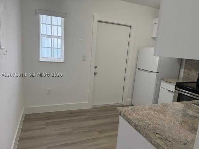 834 Ne 5th Ave #834 - Photo 7 of 14