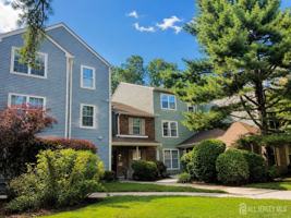 featured image of 7302 Elm Ct