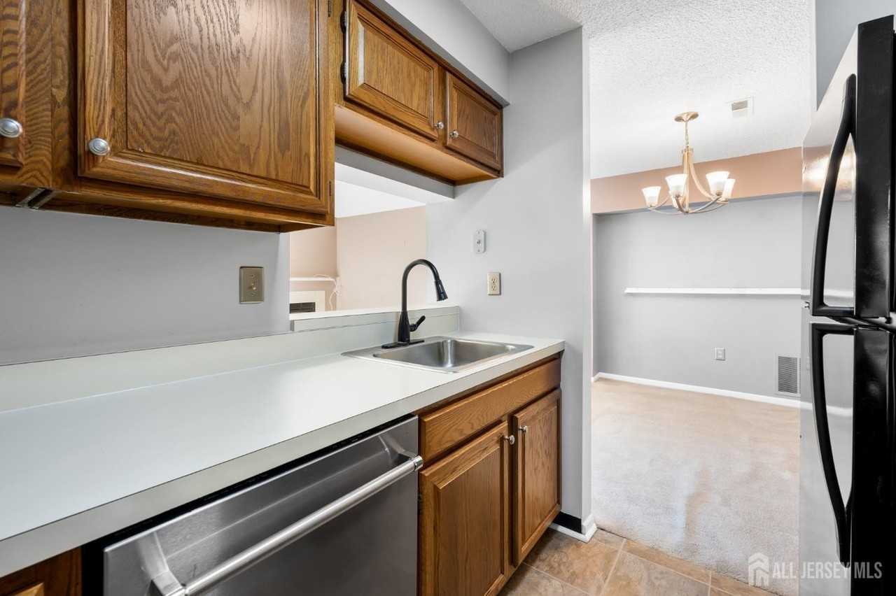 1306 Ravens Crest Dr - Photo 6 of 22