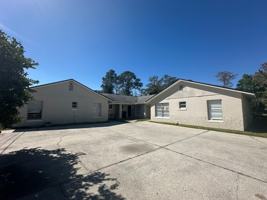 featured image of 1816 Bonneville Dr #1816