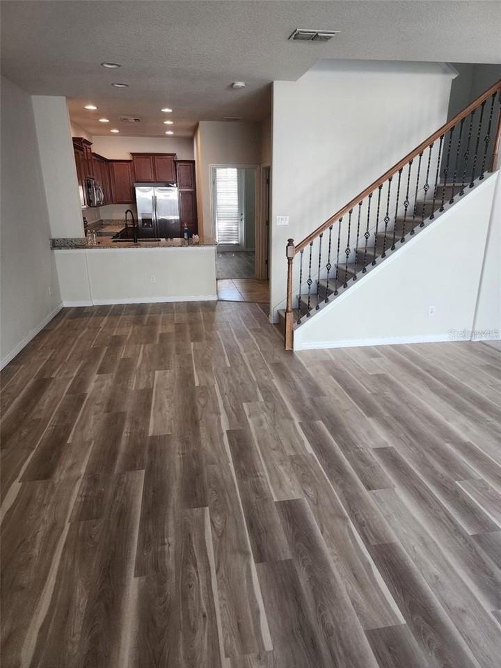 11932 Lorenza Ln - Photo 5 of 41