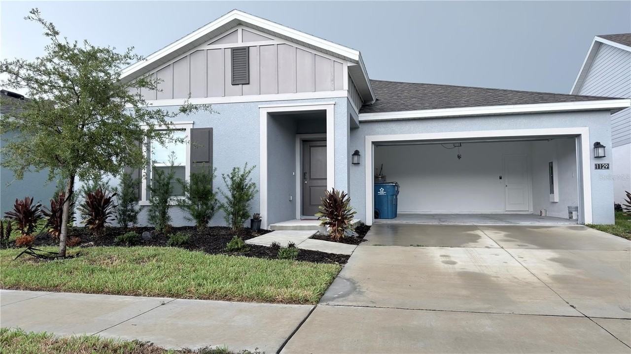 1129 Deepwater Cir - Photo 2 of 36