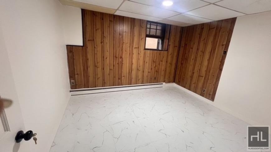 162 E 57th St - Photo 6 of 10