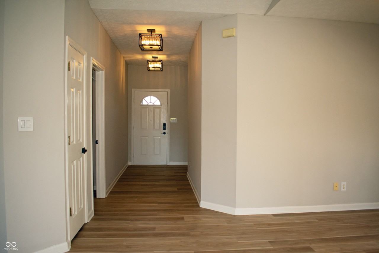 13926 Forum Meadows Dr - Photo 4 of 46