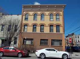 690 Fairview Ave #1B - Photo 1 of 1