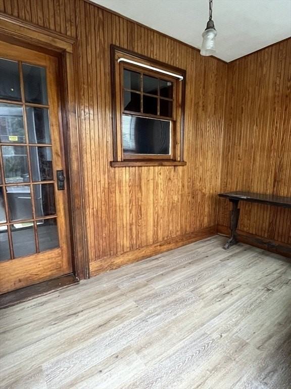 55 E Walnut St #2 - Photo 4 of 14
