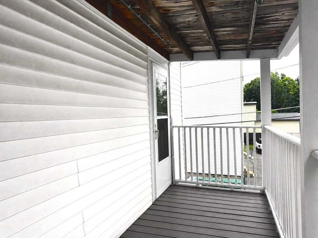 40 Almont St #2 - Photo 3 of 21