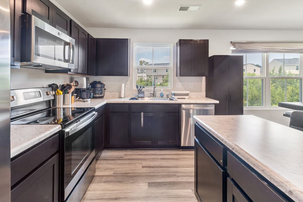 2417 Fathom Way #1 - Photo 6 of 20