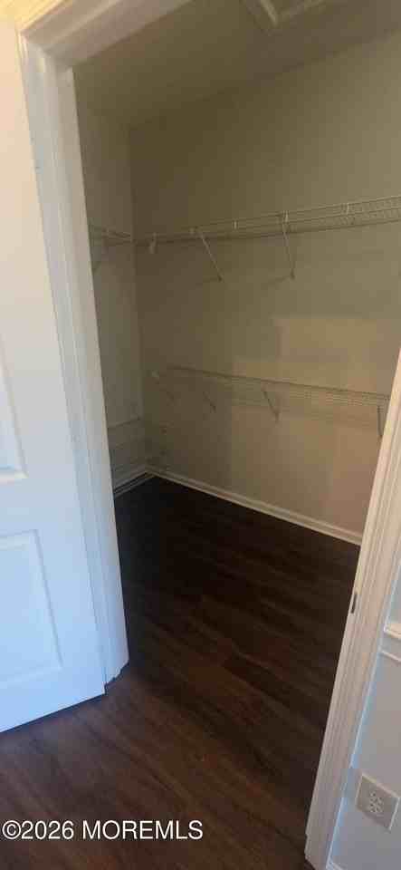 111 Shinnecock Dr - Photo 7 of 16