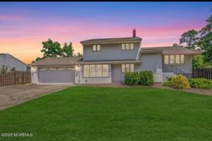 featured image of 4 Coral Way