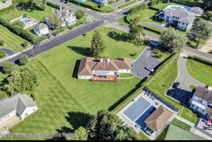 featured image of 60 Larchwood Ave