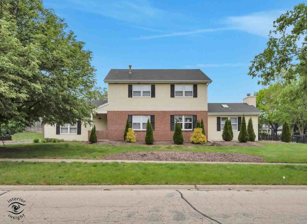 8348 Adbeth Ave - Photo 3 of 44